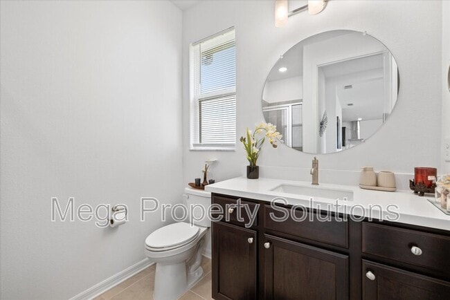 Building Photo - 12195 Stirrup Dr