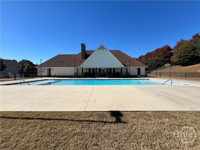 Building Photo - 1441 Willow Creek Dr