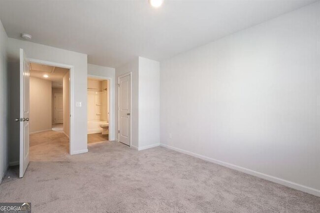 Building Photo - 3507 Abbey Wy