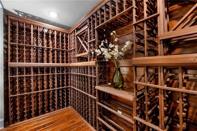 Building Photo - 582 St Charles Ave NE