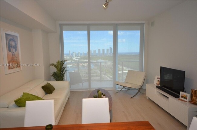 Building Photo - 16385 Biscayne Blvd