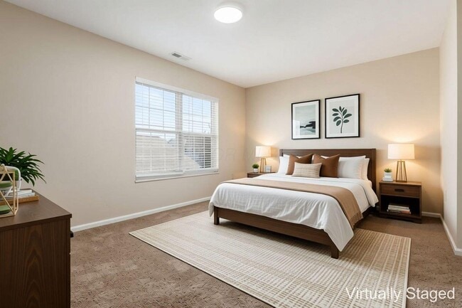 Building Photo - 5755 Laurel Pine Ln