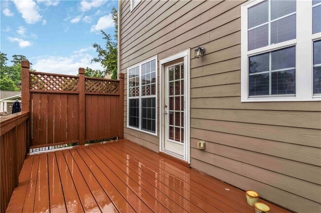 Building Photo - 2243 Millhaven St SE