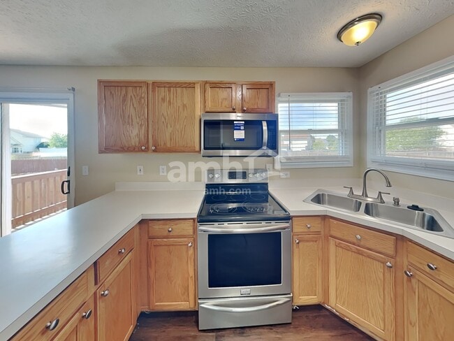 Building Photo - 5167 Algean Dr