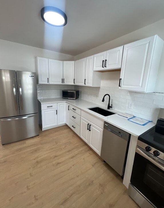 Building Photo - 4128 Ivanhoe Ave