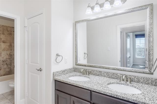 Building Photo - 2541 Cladding Dr