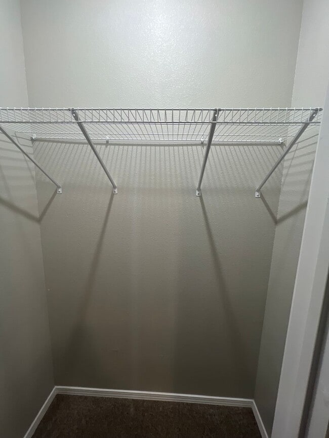 Building Photo - 3816 Lockhaven Dr