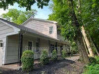 Building Photo - 14 Toth Ln