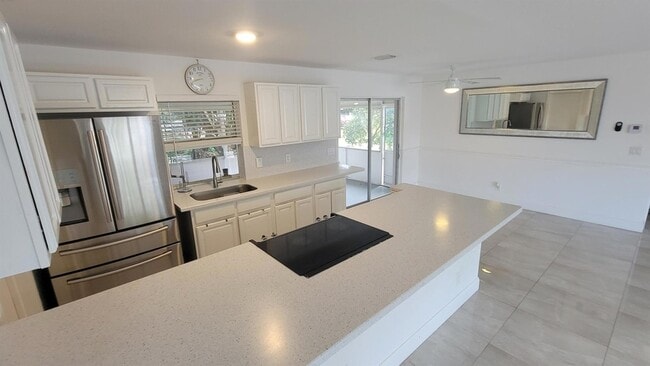 Building Photo - 3340 S Jog Rd