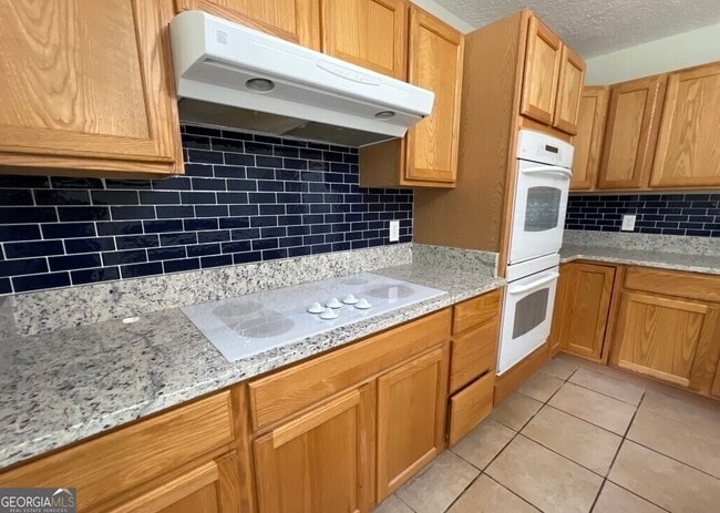 Building Photo - 405 Brooklet Cir