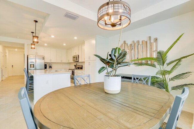 Building Photo - 18461 Copperhead Dr