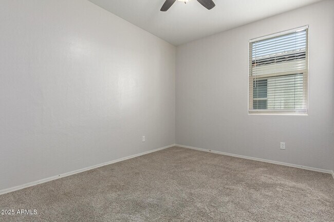 Building Photo - 9551 Silo Cir