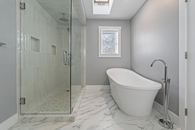 Building Photo - Stunning 5-Bedroom Home on Nearly 1 Acre – Fully Fenced w/ Treehouse | Indian Meadows | Coeur d’A...