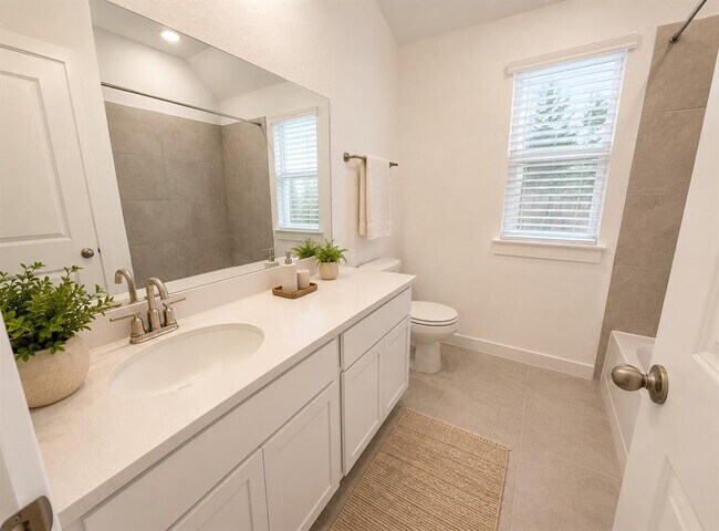 Building Photo - 116 Hartson Dr