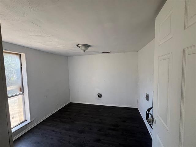 Building Photo - 1104 Bell Dr