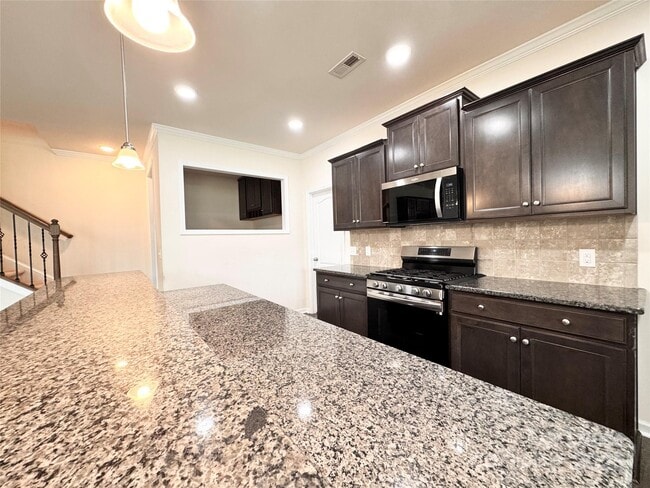 Building Photo - 10428 Honeyfur Ct