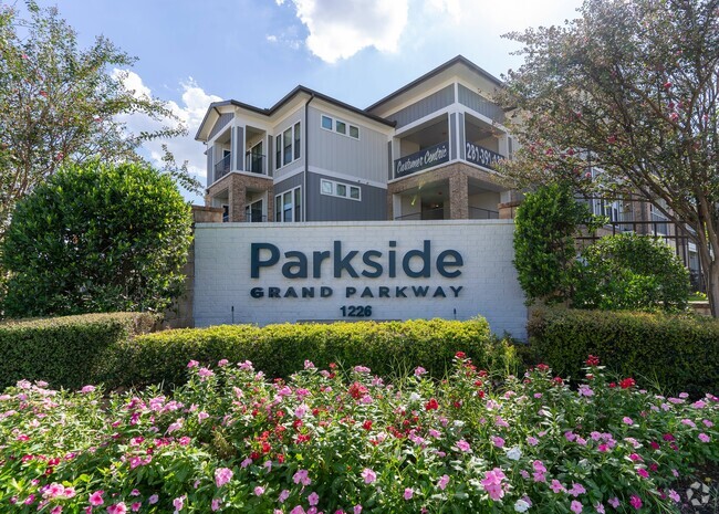 Building Photo - Parkside Grand Parkway