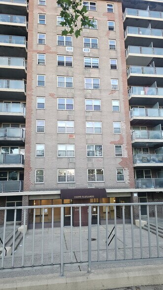 Building Photo - 12399 Flatlands Ave