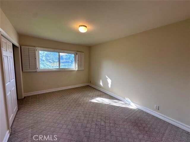 Building Photo - 1126 Highland Oaks Dr