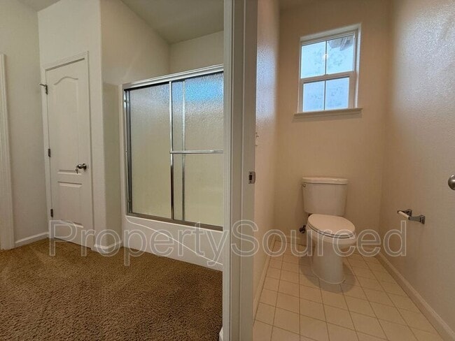 Building Photo - 17340 Ferndale St