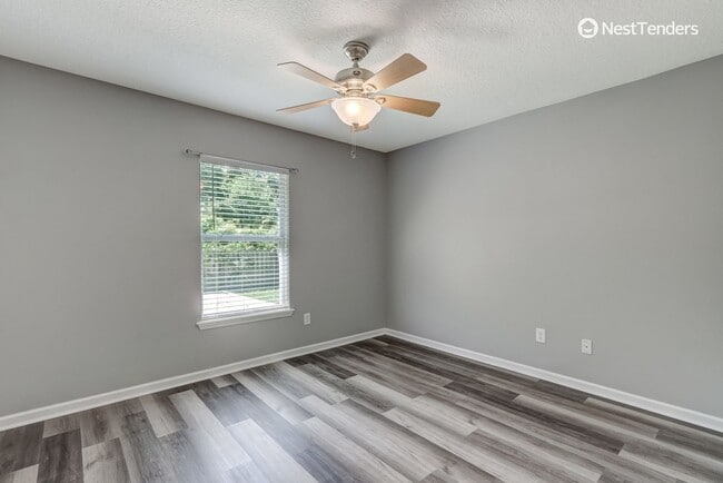 Building Photo - Amelia Island Beauty in Islesworth!