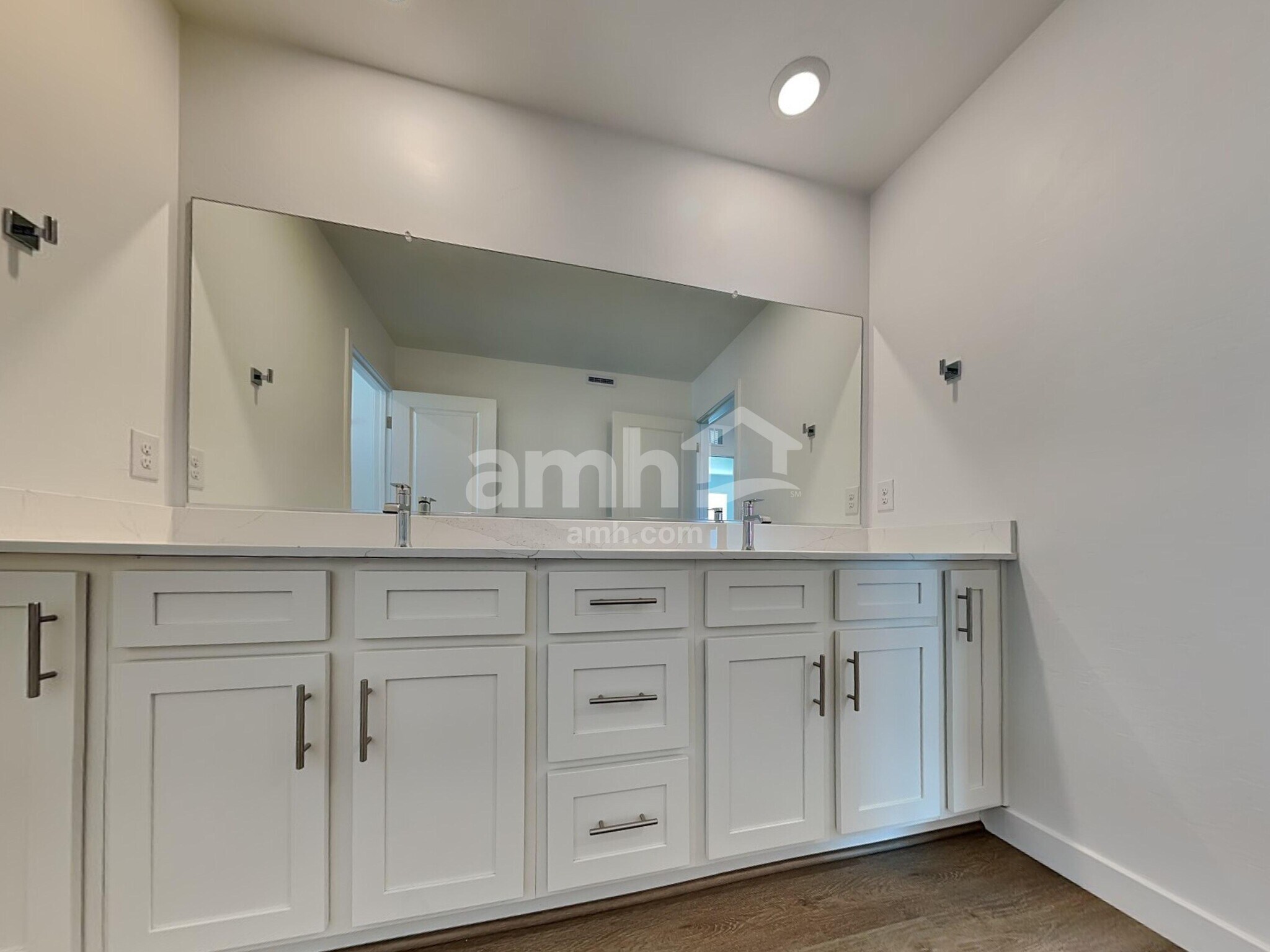 Building Photo - 13144 N Serenity Vly Dr