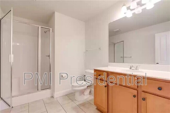Building Photo - 1107 N 27th St
