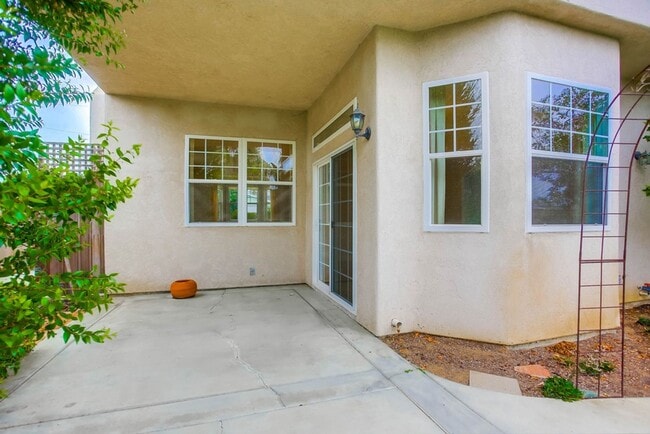 Building Photo - 1844 Dora Dr