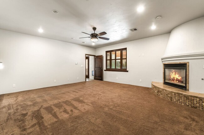 Building Photo - A stunning custom estate nestled in the pr...