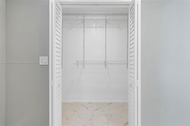 Building Photo - 4309 Jackson St