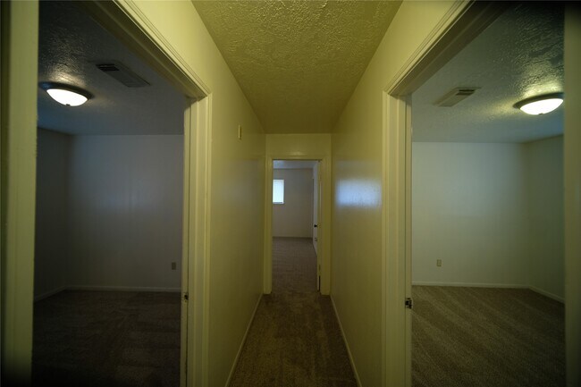 Building Photo - 12327 Bexley Dr