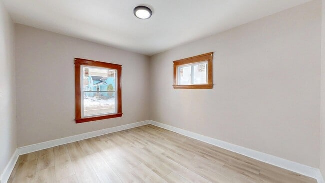 Building Photo - Slavic Village - 4 Bedroom - Single Family Home