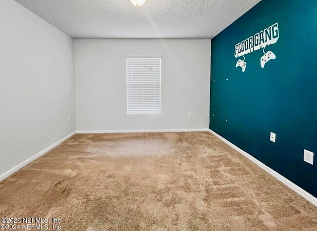 Building Photo - 75008 Morning Glen Ct