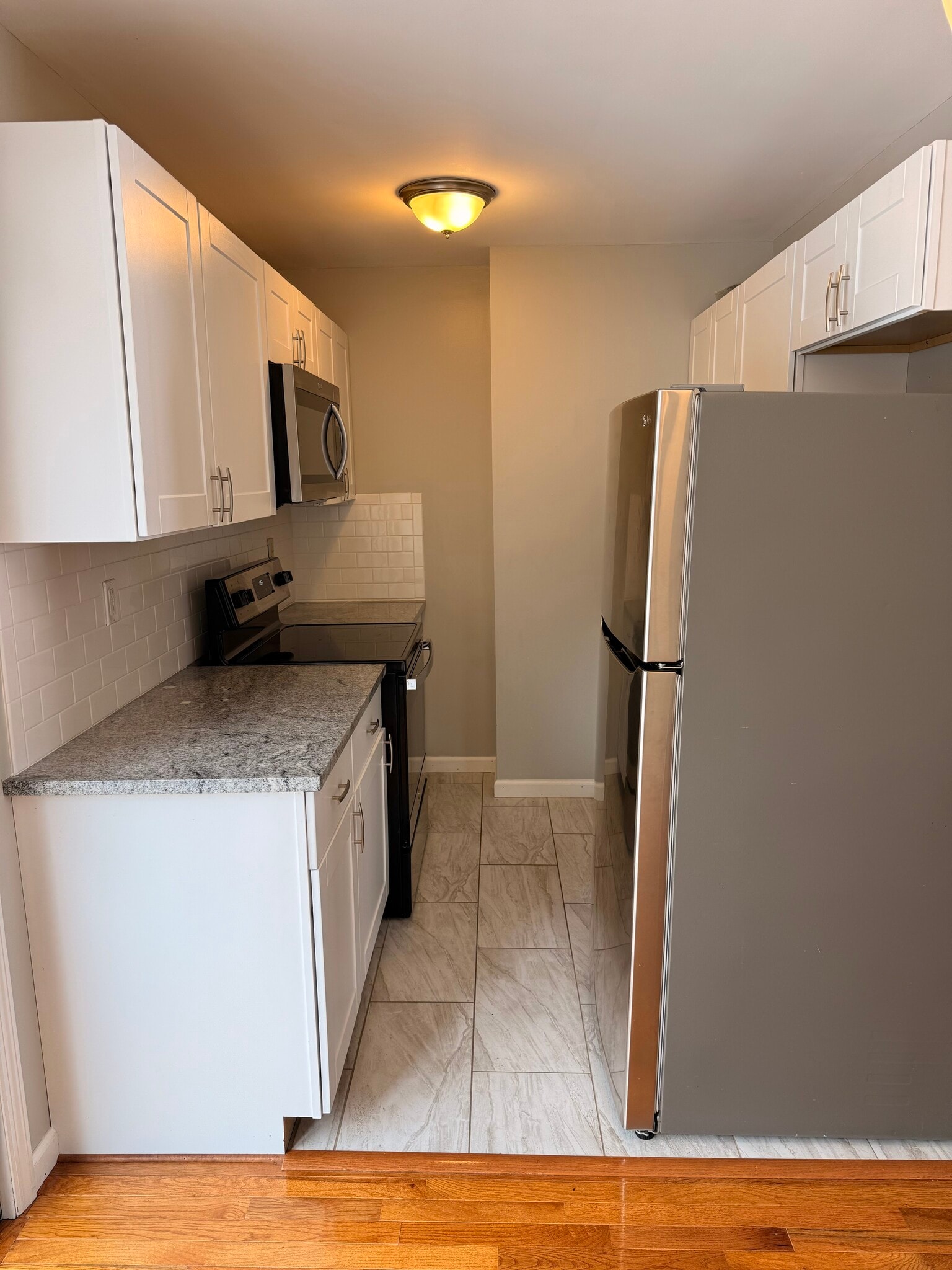 Building Photo - 11 Wopowog Trl