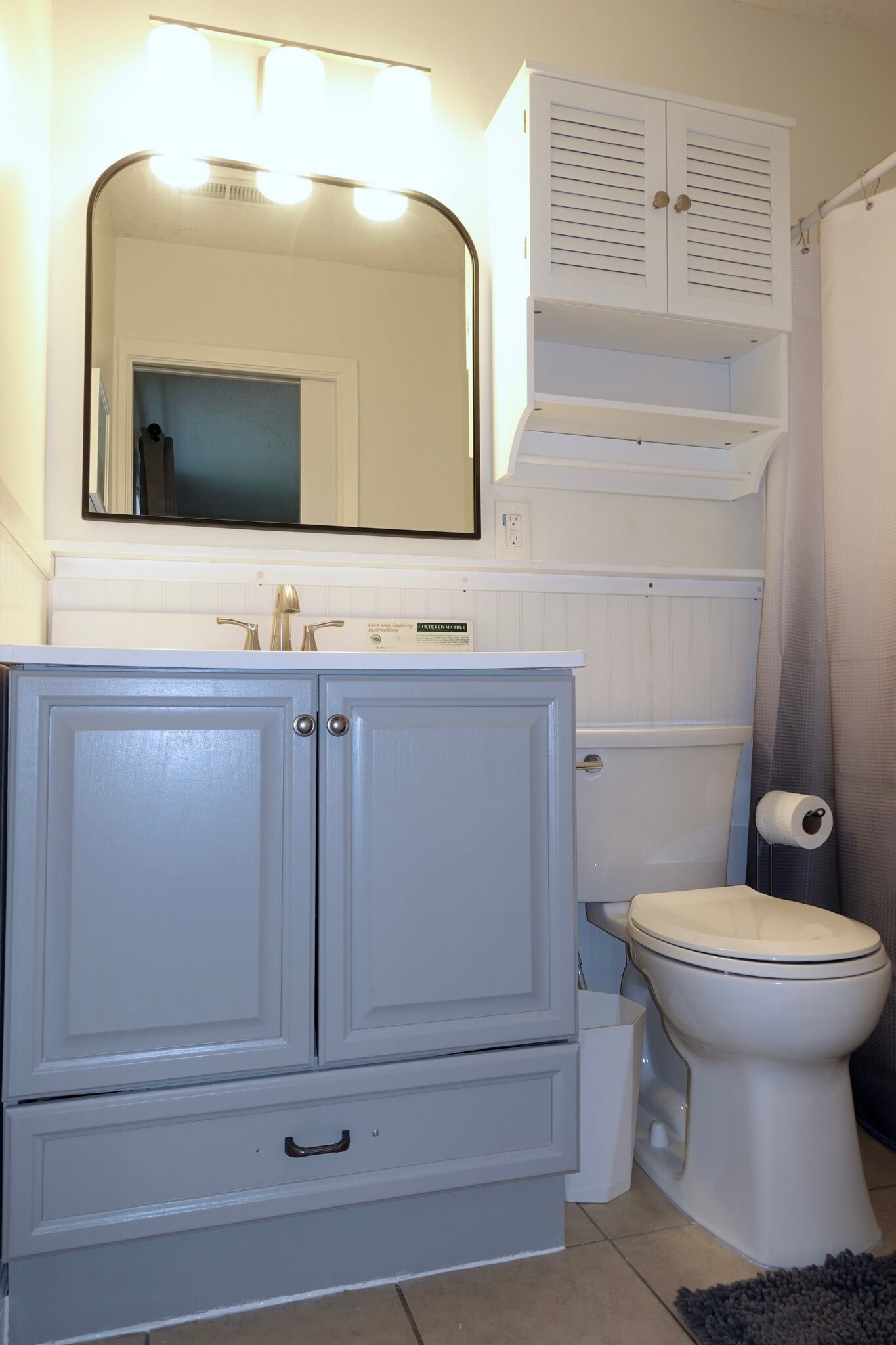 Master Bath - 8403 Glen Echo