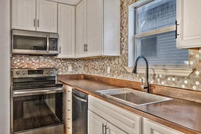 Building Photo - 905 Taylor Merritt Ct