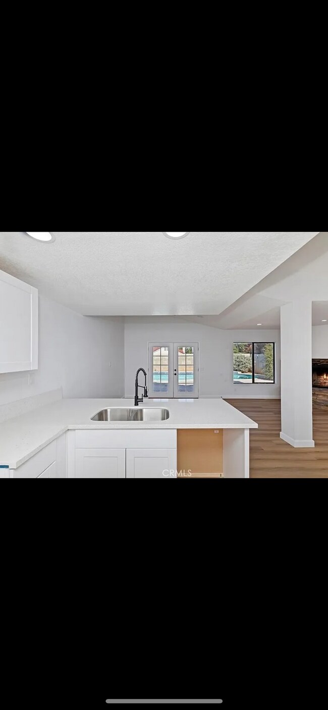 Building Photo - 11692 Hummingbird Pl