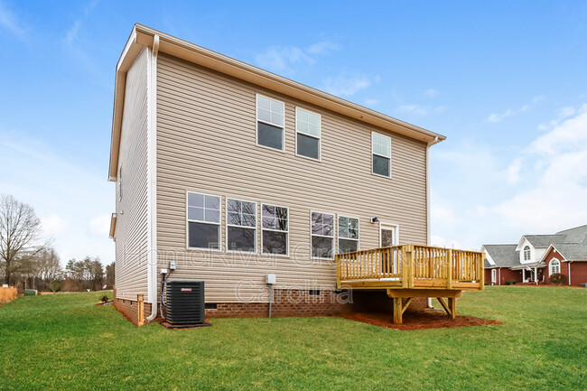 Building Photo - 1531 Antioch Dr
