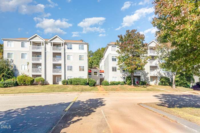 Building Photo - 1241 University Ct