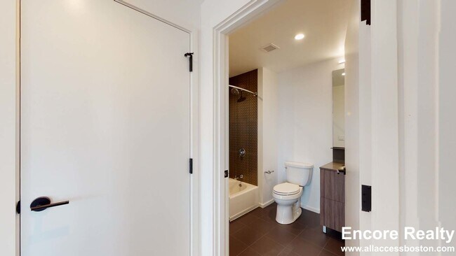 Building Photo - 345 Harrison Ave