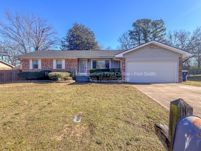 Building Photo - 1901 S 72nd St