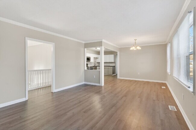 Building Photo - Spacious 5-Bedroom Retreat with 2.5 Baths in Saint Pauls – Your Dream Home Awaits!