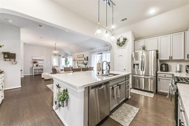 Building Photo - 24627 Bardona Way