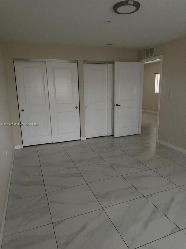 Building Photo - 11585 NW 36th St