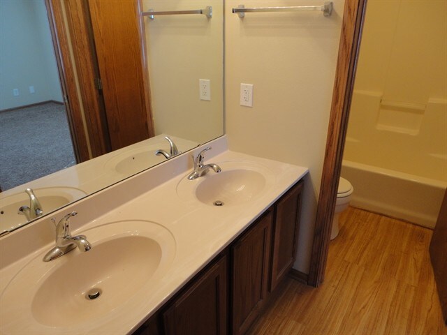 Building Photo - 7063 Equestrian Cir