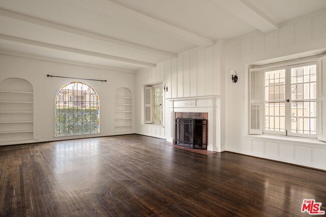 Building Photo - 1201 S Crescent Heights Blvd