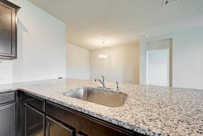 Building Photo - 125 Jubilee Dr