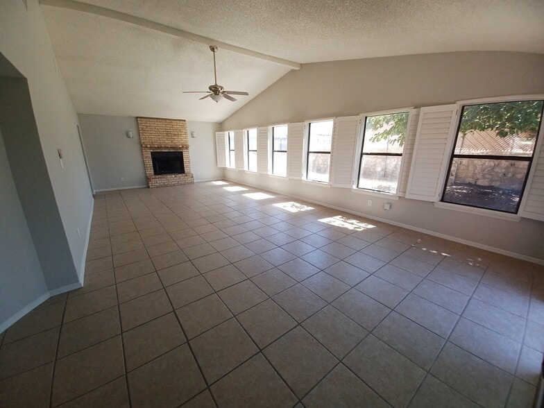 Building Photo - 3216 Donegal Rd