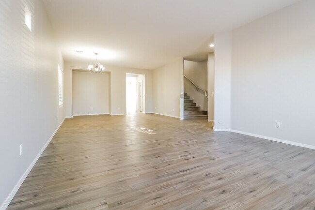 Building Photo - 5303 W Fawn Dr