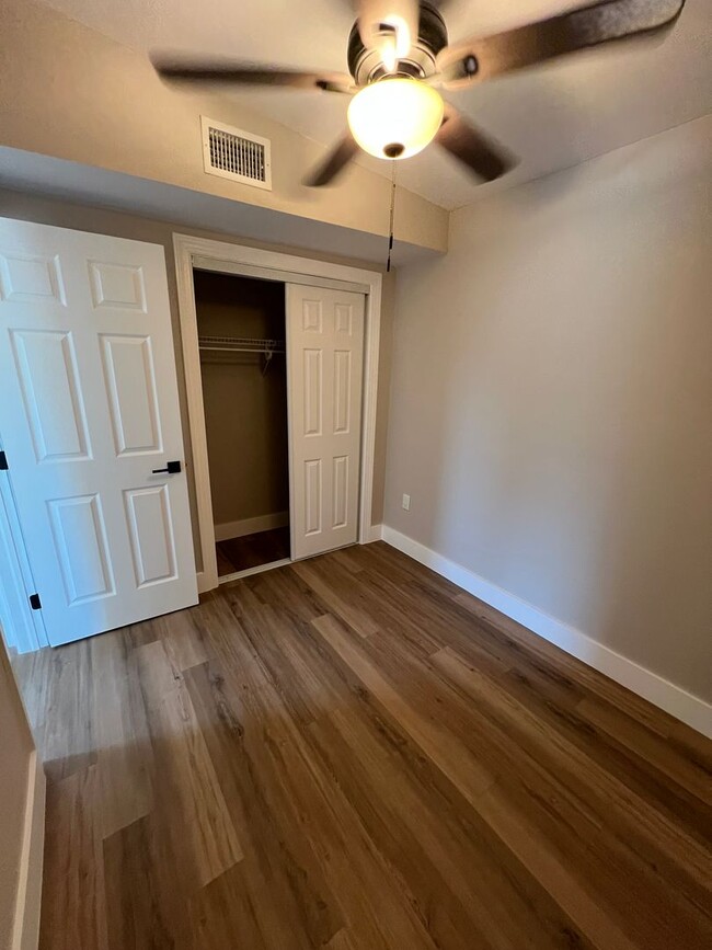 Building Photo - Totally updated !!  All new interior.  Bri...